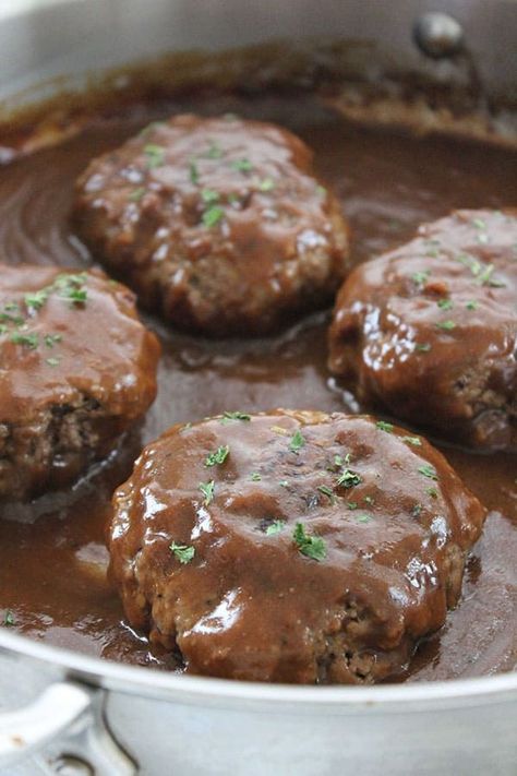 Simple Salisbury Steak, بطاطس مهروسة, Resep Steak, Crockpot Recipes Beef Stew, Beef Steak Recipes, Salisbury Steak Recipes, Hamburger Steak, Crockpot Recipes Beef, Steak Fajitas