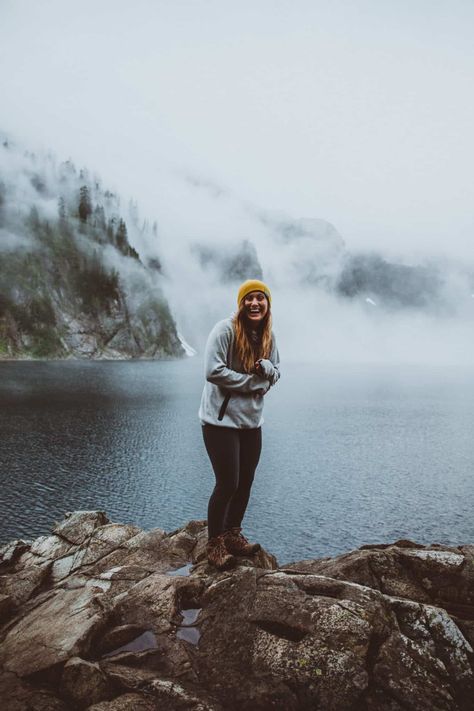 Snow Lake: An Unexpected Sunrise Hike | The Mandagies Sunrise Hike, Snow Lake, Watch The Sunrise, Before We Go, Cascade Mountains, The Enchantments, The Sunrise, Pacific Northwest, Fresh Air