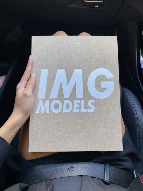 Img Models Logo, Wag Dr, Fashion Dream Job, Career Vision Board, Nelly Furtado, Nyc Model, Dream Vision Board, Life Vision Board, Model Lifestyle