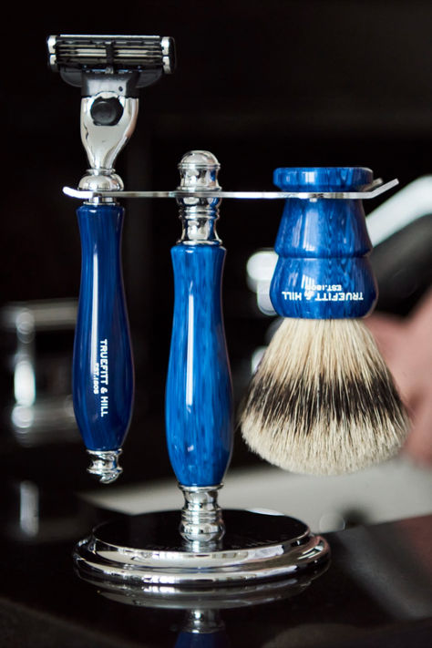 Enjoy 15% off Truefitt & Hill's iconic men's shaving sets this Black Friday. Whether you are looking to soften your morning shave or sample a new brush, enjoy 15% off savings until November 26th 11:59 PST. Hm The Queen, Shaving Set, Platinum Jubilee, Mens Shaving, 11 59, Men's Clothes, Best Face Products, Manners, The Queen