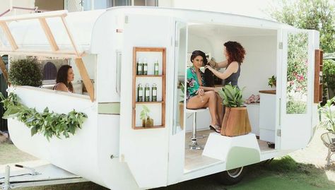 Salon Caravan, Mobile Hair Salon, Mobile Beauty Salon, Dream Spa, Beauty Van, Mobile Spa, Home Hair Salons, Mobile Wedding, Salon Suites Decor