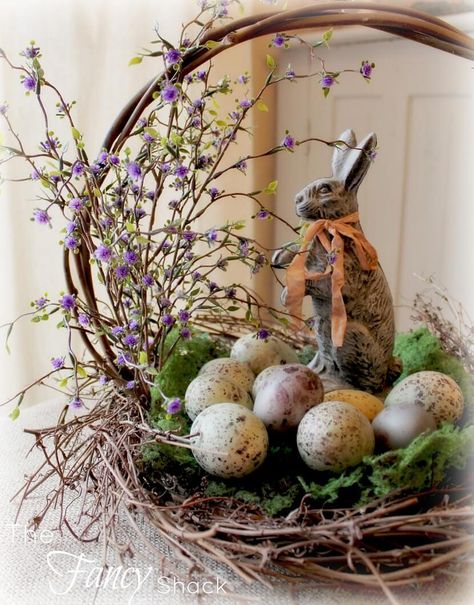 34 Best Rustic Easter Decoration Ideas and Designs for 2022 Easter Basket Centerpiece, Easter Decoration Ideas, Vintage Easter Baskets, Decorating Easter Baskets, Basket Centerpieces, Rustic Easter Decor, Rustic Easter, All The Months, Easter Flower Arrangements