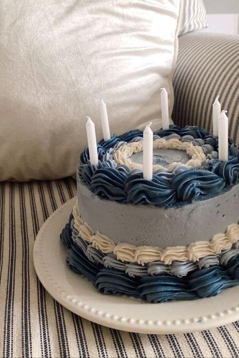 WOW best 18th birthday cakes for guys ever! Can’t wait to try one of these on my son’s birthday. Vintage Cake Ideas For Men, Birthday Cake Decorations Men, Aesthetic Cake Men, Aesthetic Blue Birthday Cake, Vintage Cake Men, Birthday Cake 14th Boy, Blue Cakes Aesthetic, Cake Designs Birthday Blue, Aesthetic Cakes For Boys