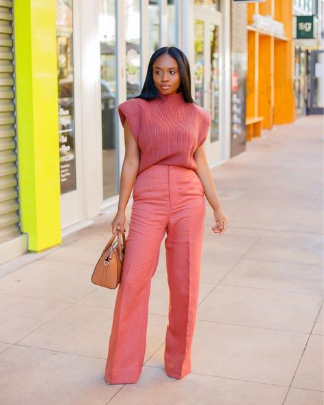 Priscilla on Instagram: “Shades of Pink💞 Linked similar items here 👉🏾 http://liketk.it/36lwK and on my blog . . #liketkit #ootd #streetstyle #whatiwore…” Coral Pink Outfit, Pink Outfit Black Women, 9to5chic Outfits, Pink Ootd, Style Influencers, Neutral Outfits, 2piece Outfits, Think Pink, African Inspired Fashion