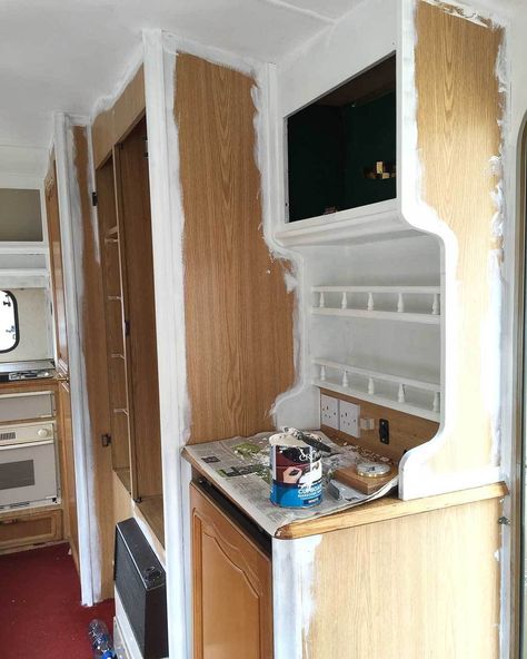 Caravan Upcycle, Caravan Awning Interior, Caravan Renovation Before And After, Caravan Uk, Caravan Paint, Husbil Makeover, Caravan Renovation Diy, Caravan Interior Makeover, Caravan Hacks