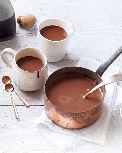 Somewhere between rich, decadent Spanish dipping chocolate and the traditional British cup of cocoa – there's no denying this is the ultimate hot chocolate. Best Hot Chocolate Recipe, Dipping Chocolate, Best Hot Chocolate Recipes, The Best Hot Chocolate, Best Hot Chocolate, Cup Of Cocoa, Hot Chocolate Recipe, Delicious Magazine, Chocolate Caliente