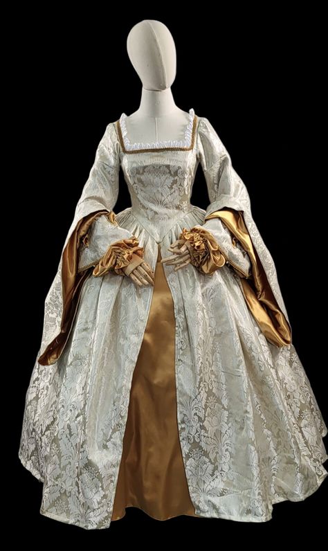 Tudor Style Gown in Cream Brocade with Gold Satin Accents White And Silver Gown, Russian Royal Dresses, White Tudor Dress, Tudor Style Wedding Dress, 1500s German Fashion, Tudor Period Dress, Costuming Theatre, Tudor Era Fashion, Tudor Outfits