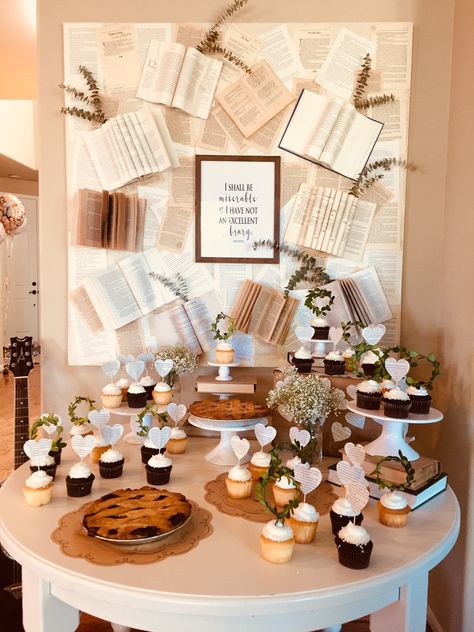 Book Lover Party Decorations, Book Lovers Party Theme, Book Themed Graduation Party Ideas, Book Themed Bridal Shower Ideas Decor, Book Themed Bridesmaid Proposal, Bookish Party Decorations, Book Worm Party Ideas, Book Party Aesthetic, Light Academia Party Theme