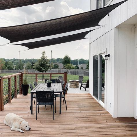 Porch Awning Ideas Shade Sails, Back Patio Sunshade Ideas, Sun Sail Shade Ideas Small Patio, Deck With Sail Shade, Shade Sail Over Patio, Shade Sail Installation Deck, Sail Shades For Deck, Canopy On Deck Patio, Shade Over Deck Ideas