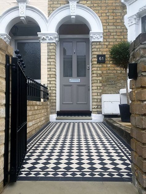 10 of the best house selling secrets Victorian Front Garden, Victorian Front Door, Victorian Front Doors, White Mosaic Tile, Victorian Terrace House, Front Garden Design, London Garden, Door Inspiration, House Front Door