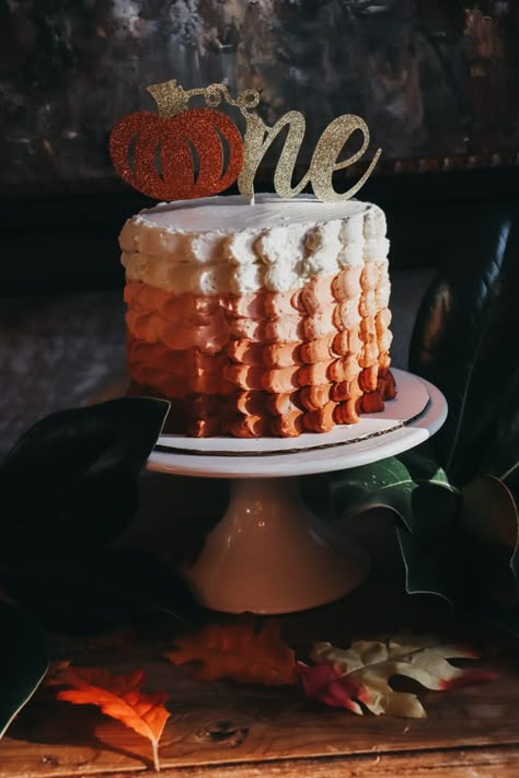 Fall Theme One Year Birthday, 1st Birthday Photoshoot November, First Birthday Pictures Fall, Turkey First Birthday Cake, Smash Cake Fall Theme, 1st Birthday Cake Pumpkin Theme, Cake Smash Fall Theme, Pumpkin Themed Smash Cake, Fall Theme Smash Cake