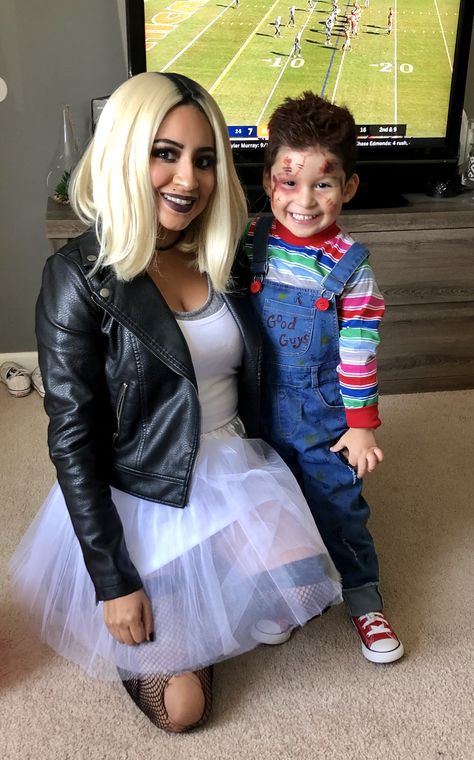 Mum Halloween Costume Ideas, Chuckie Family Costume, Mom N Son Halloween Costumes, Mom And Some Halloween Costumes, Mom Costumes Diy, Cute Mommy And Son Halloween Costumes, Halloween Costumes Mommy And Son, Mommy Halloween Costume, Cute Mom Halloween Costumes