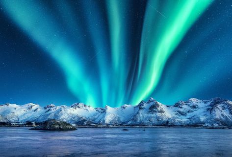 It’s become increasingly clear in recent years that Earth’s magnetic north pole has been moving towards Russia at rather fast clip. Aurora Australis, Polar Light, Snowy Forest, Night Landscape, Lofoten, South Pole, North Pole, Beautiful Scenery, Starry Sky