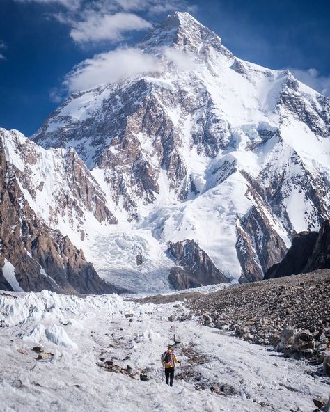 Nestled deep in the Karakoram mountains in the borderlands between China and India lie four of the world’s 8000-meter peaks, including the namesake mountain for this trek; the world’s 2nd highest mountain: K2. Of all the treks I have done in my life, none quite stack up to the sheer raw beauty and scale one encounters on the K2 Base Camp Trek. K2 Mountain, Karakoram Mountains, The K2, Best Vacation Destinations, Wildest Fantasy, Gilgit Baltistan, Big Mountain, Mountain Wallpaper, Mountain Climbing