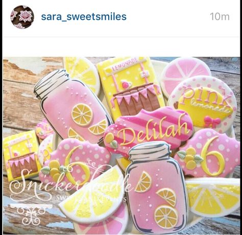 Lemonade Cookies Idea Happy Birthday, Pink Lemonade Cookies, Lemonade Cookies, Summer Sugar Cookies, Pink Lemonade Party, Mason Jar Cookies, Royal Iced Cookies, Lemonade Party, Bakery Ideas