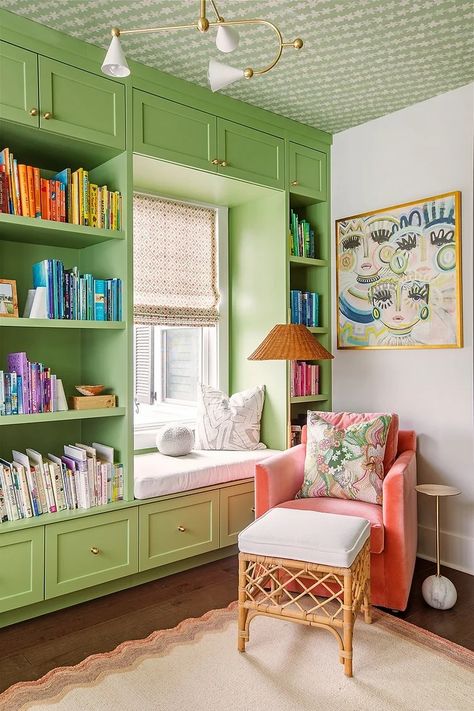 Megan Molten Portfolio Megan Gorelick Interiors, Megan Molten, Green Library, Colorful Trim, Pink Chair, Green Room, Maximalism, Dream House Interior, Home Library