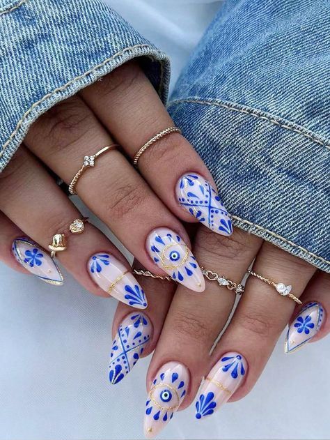 Nails Images, Evil Eye Nails, Boho Nails, Nails Gold, Festive Nail Art, Punk Nails, Cute Spring Nails, Nails Set, Seasonal Nails