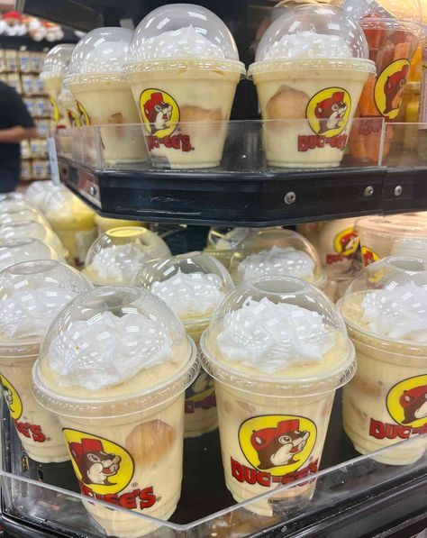 The Most Hilariously Southern Things You Can Find At Buc-ee's Buc-ee's Recipes, Buccees Food, Beaver Nuggets, Road Snacks, Buc Ee's, Southern Things, Making Jerky, Soda Bar, Regional Food