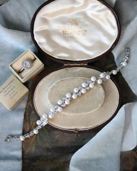 The Gigi Pearl Bridal Bracelet, embodying elegant and timeless beauty, is a perfect complement to any bridal look, with its pearls evoking the classic sophistication and regality of Bridgerton-inspired fashion. #EDENLUXEBridal #WeddingJewelry #bridaljewelry #bridalbracelet #pearlaccessories #pearlbracelets #bridalluxury #timelessbride #2024bridetobe #2024brides Bridal Aesthetic, Silver Head Piece, Subtle Beauty, Flawless Diamond, Pearl Accessories, Pearl Bridal, Days Gone, Bobby Pin, Wedding Bridal Jewellery