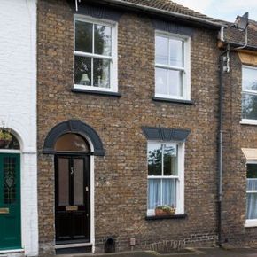 Exterior | Be inspired by this Victorian terrace | House tour | PHOTO GALLERY | Ideal Home | Housetohome.co.uk Terrace House Extension Ideas, Small Edwardian Terrace House, Victorian Terrace Cottage, Victorian Terrace Layout, Uk Small Terraced House Interiors Living Room, 1920s Semi Detached House, 2 Up 2 Down Terrace, Small Terrace House Front Garden, Victorian Terrace Garden Back