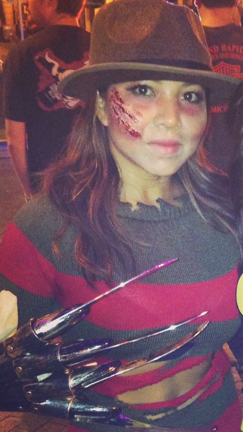 Mrs. Freddy Krueger Halloween makeup Pretty Freddy Krueger Makeup, Women's Freddy Krueger Makeup, Woman Freddy Kruger, Freddy Krueger Make Up Women, Freddie Cruger Make Up, Women Freddy Krueger Makeup, Freddy Makeup Halloween, Freddie Kruger Makeup Women, Diy Freddy Krueger Makeup