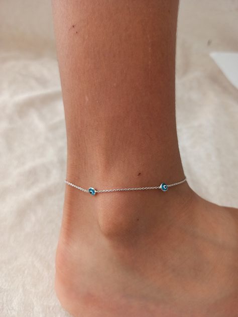 Latest Silver Anklet Designs Stylish, Latest Silver Anklet Designs, Evil Eye Anklet, Silver Chain Anklet, Silver Anklets Designs, Blue Anklet, Mums Wedding, Hand Jewelry Rings, Anklets Indian