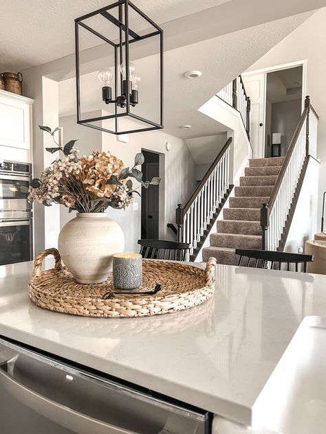 Studio Mcgee Mirrors, Island Styling, Transitional Home Style, Kitchen Island Styling, Hallway Table Decor, Tahari Home, Black And White Home, Spring Kitchen, Paper Candle