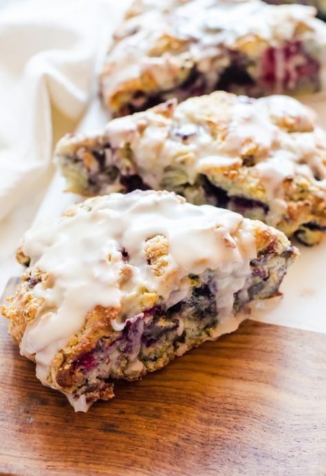 Mixed Berry Scones Mixed Berry Scones Recipe, Mixed Berry Scones, Berry Scones Recipe, Coconut Scones, Almond Scones, Berry Scones, Chocolate Scones, Blueberry Scones, Vanilla Glaze