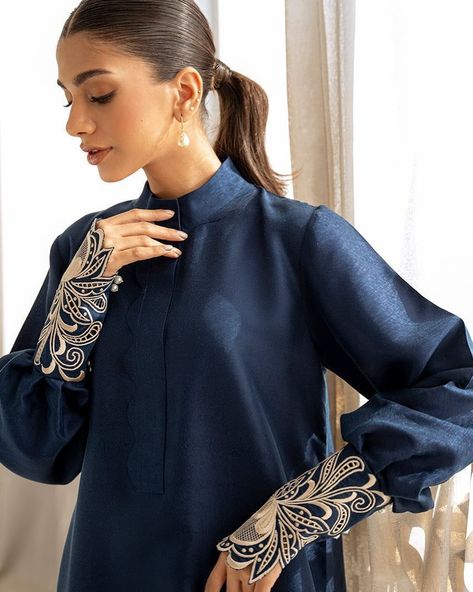 Marriage Suits, Cutwork Dress, Sania Maskatiya, Embroidered Cuffs, Scalloped Neckline, Fancy Wedding Dresses, Sleeves Designs For Dresses, Navy Blue Fabric, Designer Dresses Casual