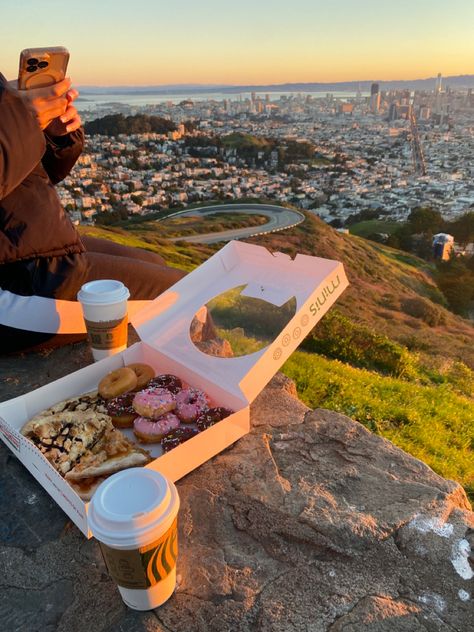 Krispy Kreme Donuts, Krispy Kreme, The Sunrise, Twin Peaks, Donuts, San Francisco, California, Quick Saves