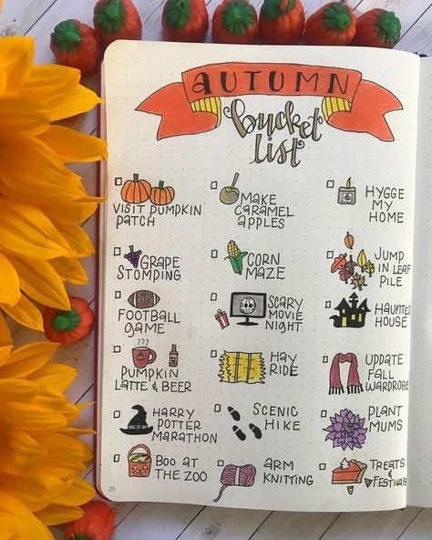 Autumn Bullet Journal, Bullet Journal Calendrier, September Journal, Journal D'inspiration, Bullet Journal Spread Ideas, Journal Spread Ideas, Halloween Bucket List, Bullet Journal October, Bu Jo