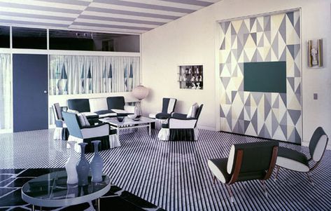 Gio Ponti - Villa Arreaza, a.k.a. Diamond House - Caracas, Venezuela - 1956 Recessed Shelves, Italian Architecture, Design Apartment, Hans Wegner, Plywood Furniture, Design Del Prodotto, Gio Ponti, Design Living Room, Sofas And Chairs