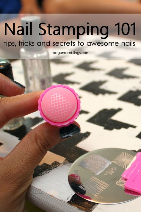 Nail stamping can give awesome details to nails. These tips and tricks make it doable at home. Stamp Nails, Nagel Stamping, Nail Stamper, Stamp Tutorial, Diy Bricolage, Nail Stamping Plates, Stamping Nail Art, Nail Stamping, Nail Art Tutorial