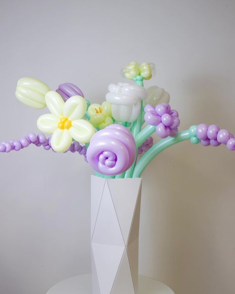 Elevate any occasion with our stunning Flower Balloon Bouquets, each accompanied by a unique origami vase for a personalized. #CelebrationDecor #FlowerBalloons #OrigamiVase #PartyEssentials #EventDecor #BalloonArt #CustomVases #FloralDesign #UniqueGifts #SpecialOccasions Flower Balloons Bouquet, Flower Bouquet Balloon, Balloon Flower Bouquet, Hello 16, Balloon Flower Decorations, Origami Vase, Flower Balloons, Unique Origami, Balloon Flowers