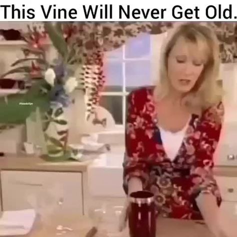 "Take two shots of vodka" Two Shots Of Vodka, Vodka Shots, Funny Vid, Funny Video Memes, Funny Pins, Funny Clips, Best Memes, Funny Posts, Funny Cute