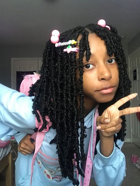 Kawaii People Real, Cool Box Braid Hairstyles, Kawaii Braids Hairstyles, Black School Hairstyles, Kawaii Box Braids Hairstyles, Kawaii Box Braids, Kawaii Hairstyles For Curly Hair, Cute Core Hairstyles, Kawaii Black Hairstyles