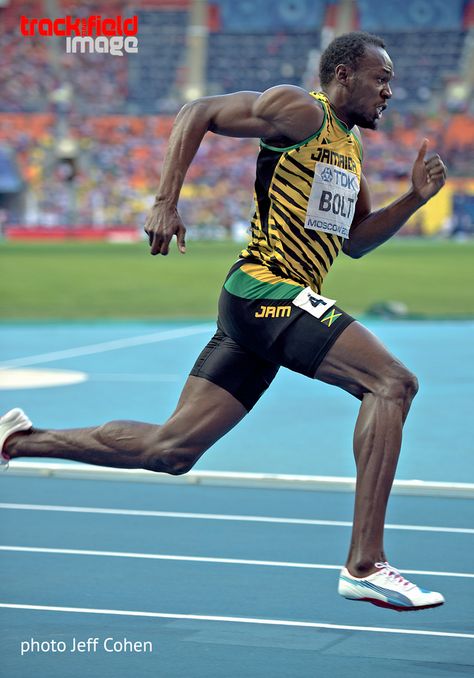 Usain Bolt Running, Yohan Blake, 남성 근육, Running Pose, Field Athletes, Running Photography, 남자 몸, Usain Bolt, Fastest Man