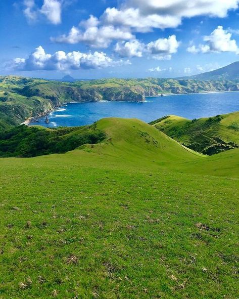 Batanes Philippines Batanes Philippines, Travel Local, Art App, Beautiful Landscape Photography, Aesthetic Shop, Hawaii Life, National Photography, Philippines Travel, Tourist Spots