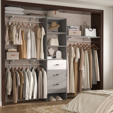 Walk in closet vanity