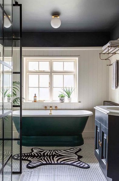 Dark Ceiling, Mad About The House, Paint Your House, Trending Paint Colors, Victorian Bathroom, Colour Trends, Bathroom Ceiling, Black Ceiling, Paint Colour