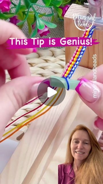 Thousands of Tips on Instagram: "Hello Bracelet enthusiasts! ✨  Level up your friendship bracelet game with this genius tip!  Imagine weaving a rainbow of colors into a dazzling bracelet using just 7 different threads and... a straw?  Yep, you heard right!  This simple straw trick helps you create intricate patterns with ease.  Think stripes, chevrons, even hearts – the possibilities are endless!  This project is perfect for anyone who wants to add a touch of personalized flair to their wrist.  So ditch the complicated looms and embrace the magic of straw-assisted weaving. Enjoy crafting your own colorful straw-woven bracelet masterpiece!  #StrawWeavingMagic #FriendshipBraceletLove #SomethingUnique #SevenColorSpectrum #StrawHelperTrick #PatternPerfection #StripesAndChevrons #HeartsOnYourWr Straw Weaving Bracelet, Rainbow Bracelet Patterns, Straw Bracelet, Bracelet Game, Straw Weaving, Yarn Bracelets, Chevron Bracelet, Thread Bracelets, Woven Bracelet