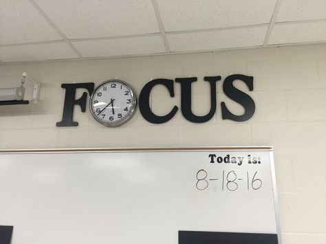 classroom clock, focus on math Peraturan Kelas, Classroom Clock, Middle School Classroom Decor, Math Classroom Decorations, Classroom Decor High School, Classroom Wall Decor, Classroom Makeover, School Wall Art, Elementary Classroom Decor