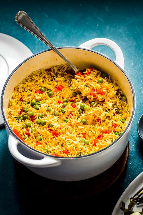 Nandos Spicy Rice, Rice Receipes, Rice Calories, Spicy Rice Recipe, Rice Side Dish Recipes, Indian Rice Recipes, Spiced Rice, Savory Rice, Rice Side