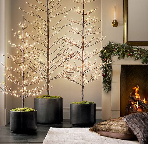 Restoration Hardware Christmas, Winter Interior Design, Tree Branch Decor, Modern Christmas Tree, Green Garland, Branch Decor, Ultra Modern, Modern Holiday, Christmas Tree Lighting