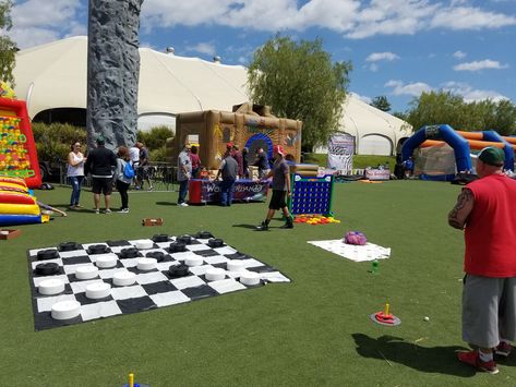 Company Picnic Games, Corporate Event Activities, Outdoor Events Decor, Picnic Event, Picnic Games, Event Games, Corporate Events Decoration, Event Planning Quotes, Picnic Theme