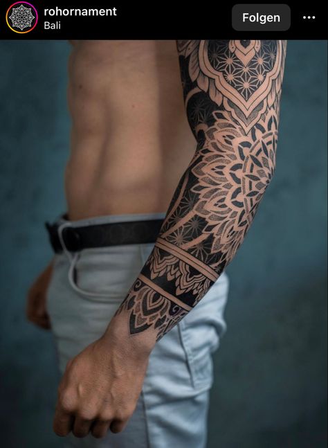 Tattoo Mandela Man, Black And Grey Tattoo Sleeve Men Design, Men’s Geometric Sleeve, Mandala Sleeve Tattoo Design Men, Geometric Sleeve Tattoos Mens Arm, Best Leg Tattoos Men's, Geometric Mandala Tattoo Men, Mandala Band Tattoo Design, Geometric Tattoo Half Sleeve