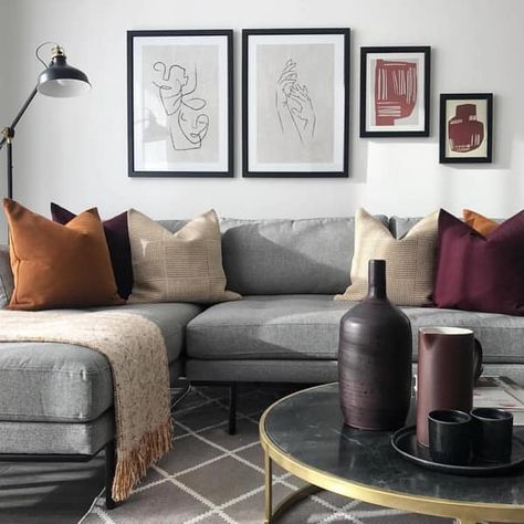 Gray Sofa Black Accents and Colors to Add In Gray Sofa Living, Sofa Design Living Rooms, Light Gray Couch, Gray Couch, Grey Sofa Living Room, Grey Couch, Grey Couch Living Room, Modern Sofa Designs, Grey Couches