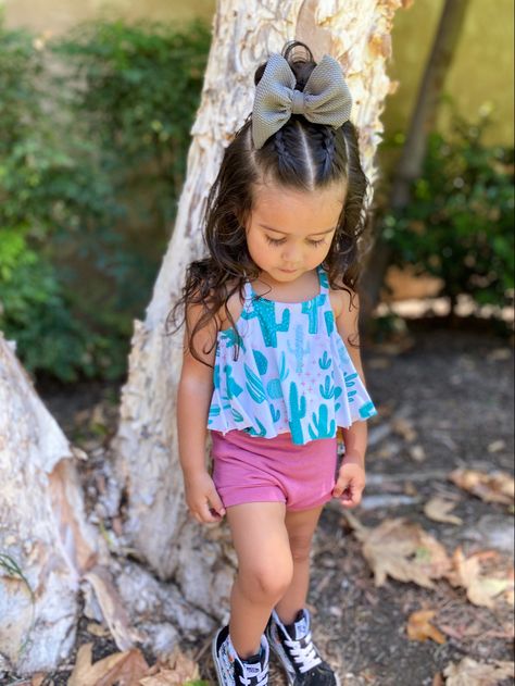 Toddler Spring Hairstyles, Easter Hairstyles For Toddlers, Braids For Kindergarten, Toddler Hair Down Hairstyles, Fancy Toddler Hairstyles, Fall Toddler Hairstyles, Hairstyles For Picture Day Kids, Curly Hair Girl Hairstyles Kids, Toddler Hairstyles Girl With Bow