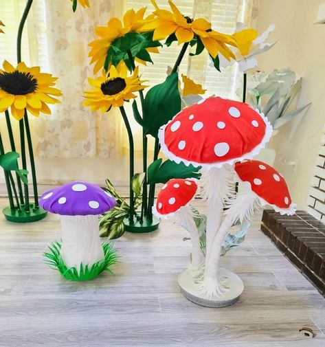 Paper Mushrooms, Felt Toys Diy, Giant Mushroom, Fairytale Forest, Custom Type, Forest Party, Fairy Garden Party, Princesa Peach, Mushroom Fairy