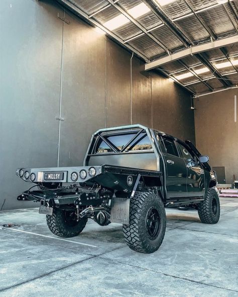 Ute Trays Custom, Ute Flat Deck, Ute Tray Ideas, Toyota Hilux 4x4 Modified, Toyota Hilux Modified, Hilux Modified, Hilux Mods, Ford Ranger Modified, Custom Truck Flatbeds